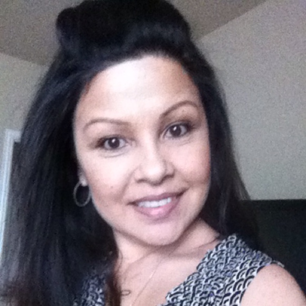 Meet your Posher, Sandra b. contreras